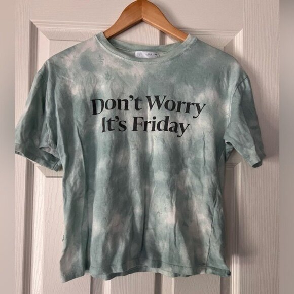 Zara Kids T-Shirt 11-12 Tie Dye Don’t Worry It’s Friday Graphic Tee Green Blue - Picture 1 of 3